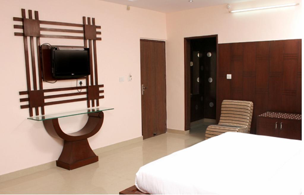 Hotel Jasmine Haridwār Esterno foto
