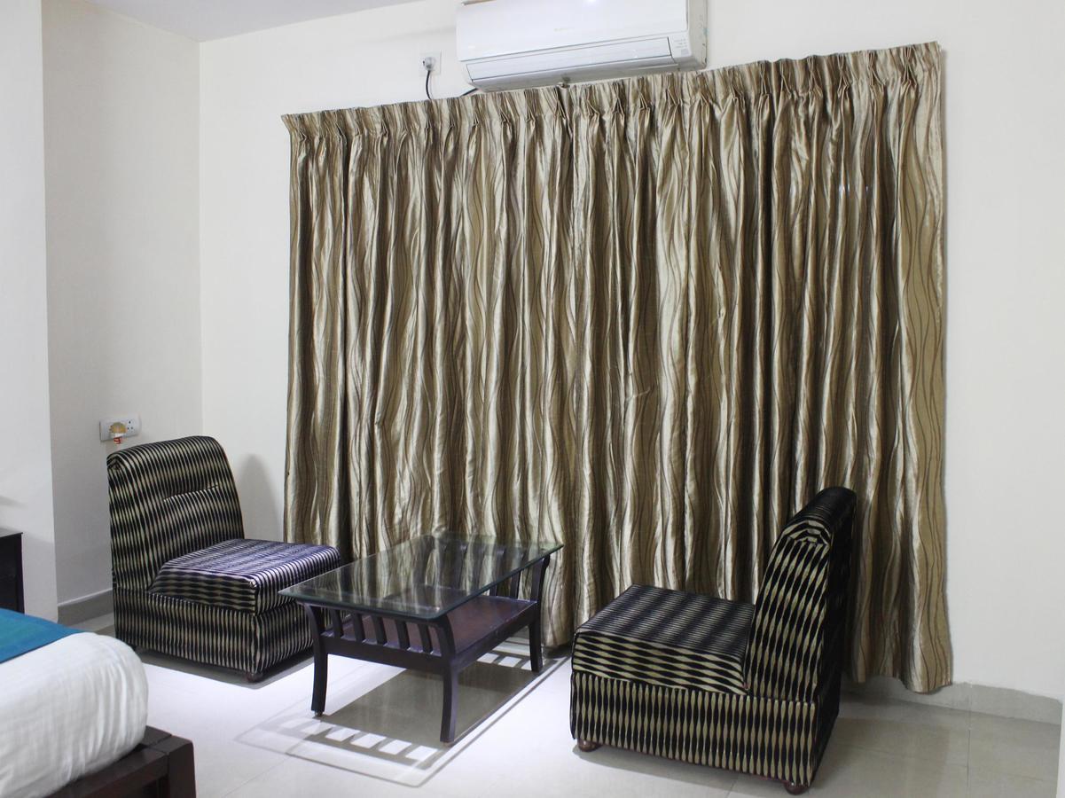 Hotel Jasmine Haridwār Esterno foto