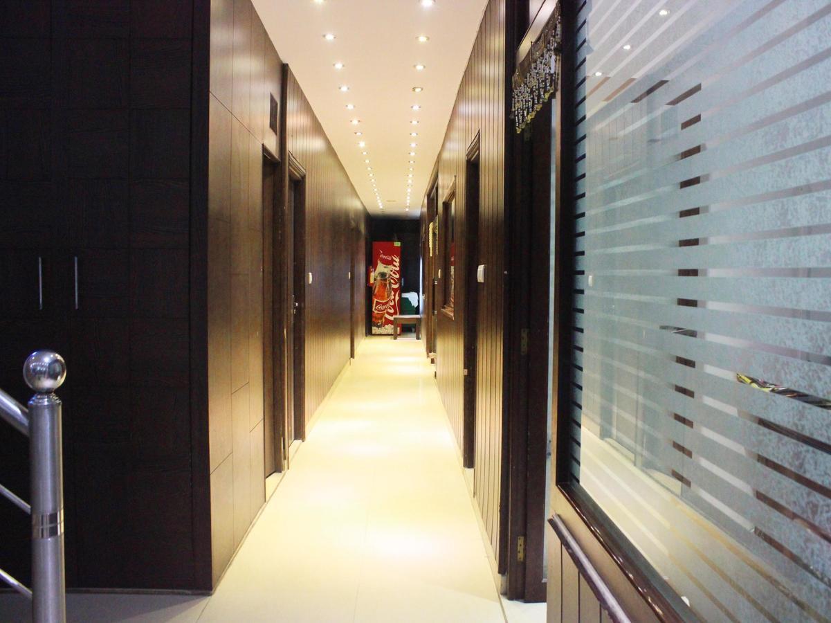 Hotel Jasmine Haridwār Esterno foto