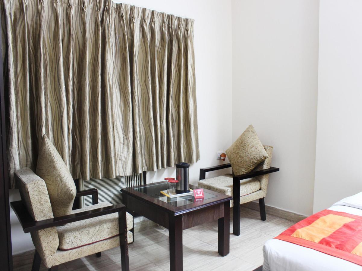 Hotel Jasmine Haridwār Esterno foto